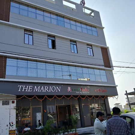 Hotel The Marion Nášik Exteriér fotografie